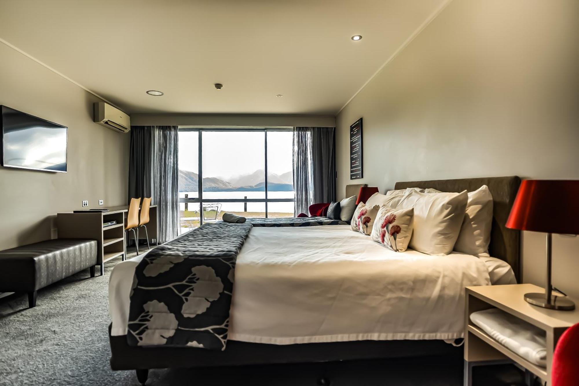 Marakura Deluxe Motel Te Anau Eksteriør billede
