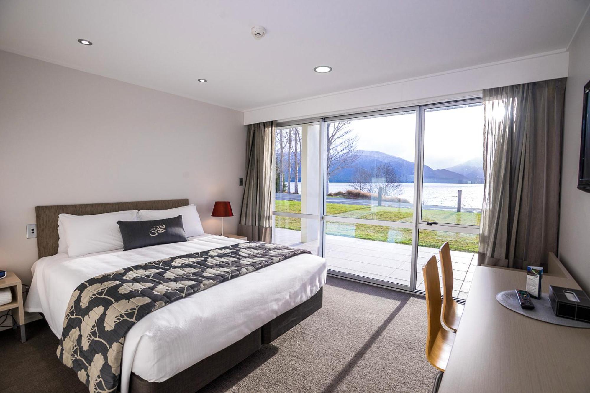 Marakura Deluxe Motel Te Anau Eksteriør billede