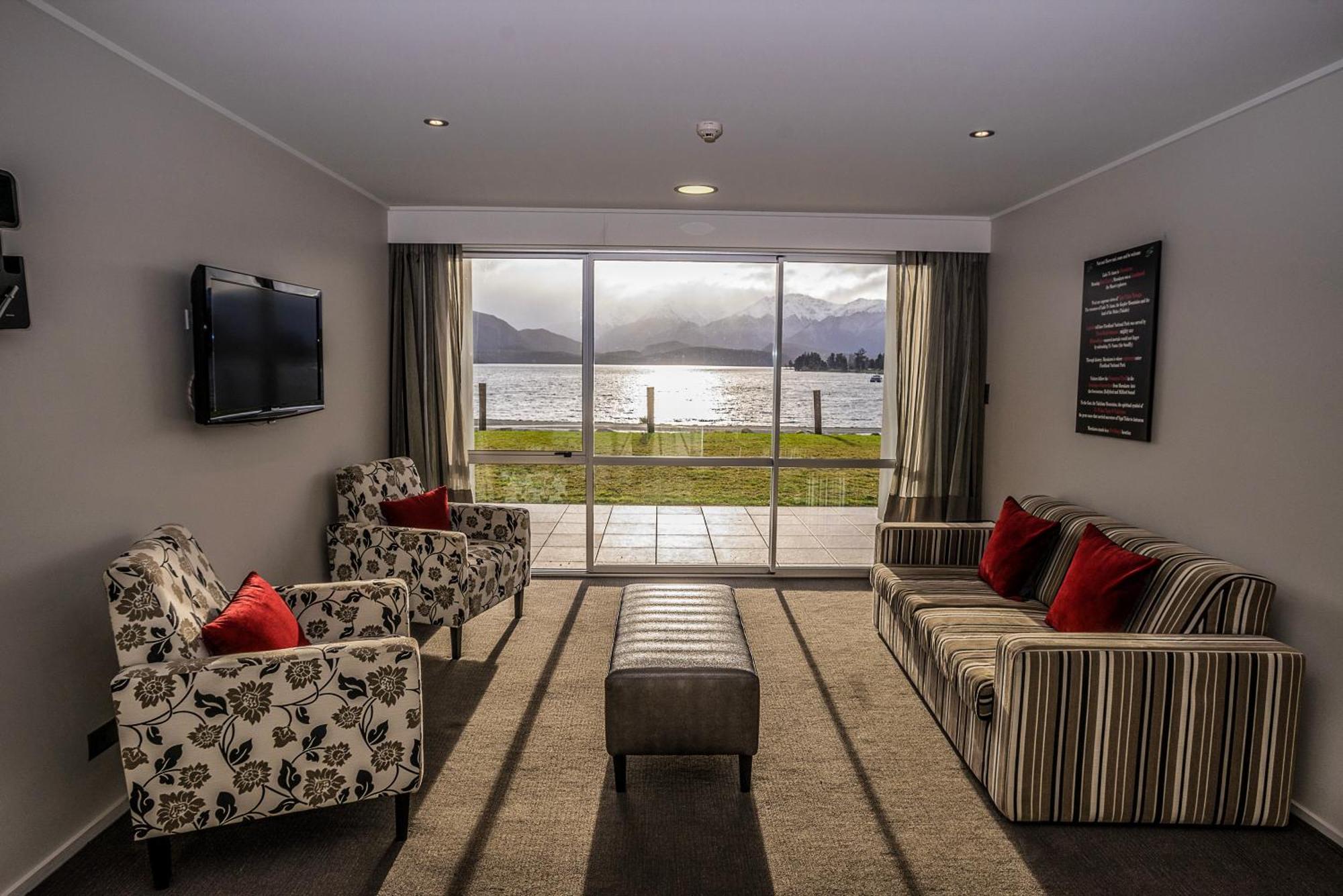Marakura Deluxe Motel Te Anau Eksteriør billede