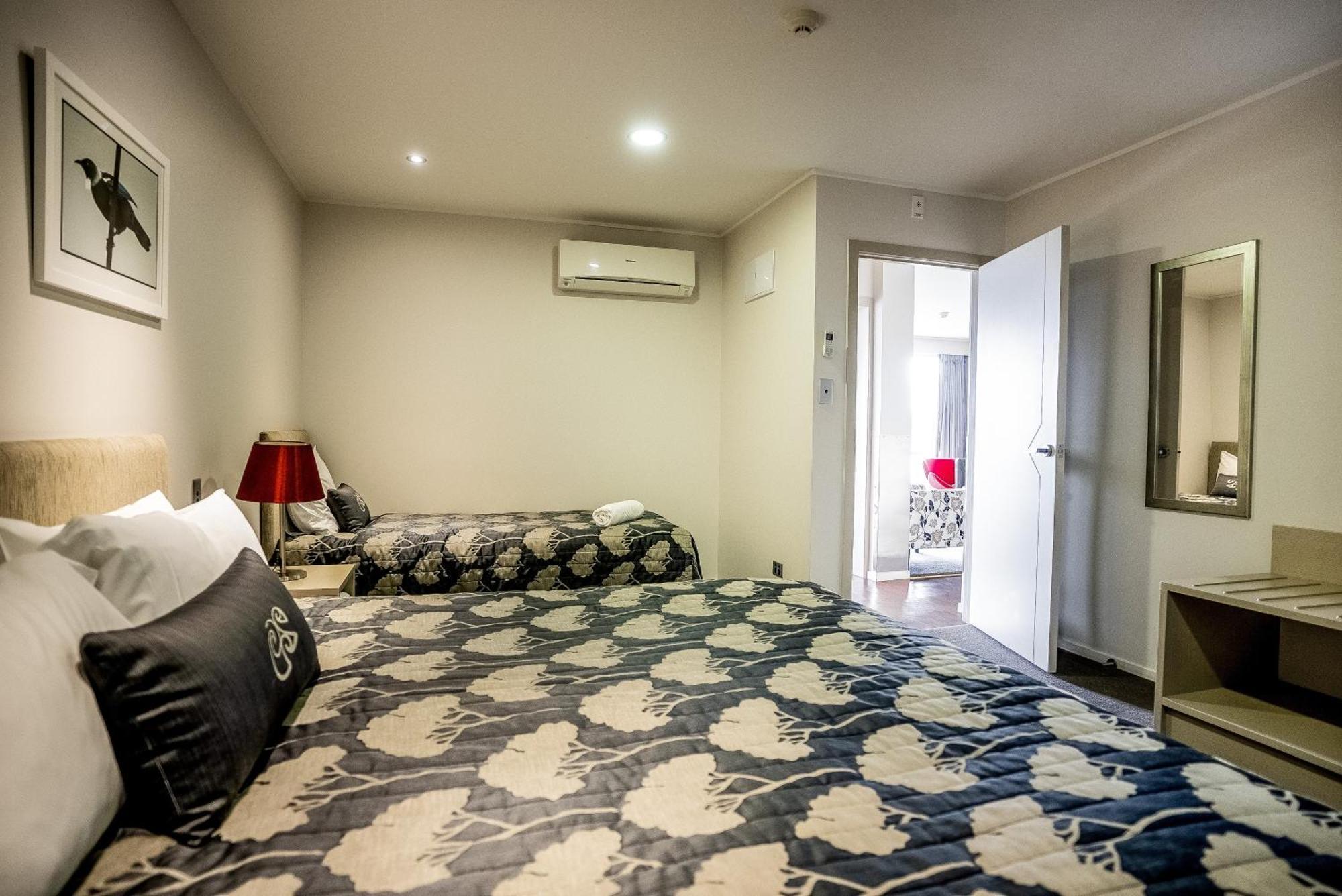 Marakura Deluxe Motel Te Anau Eksteriør billede
