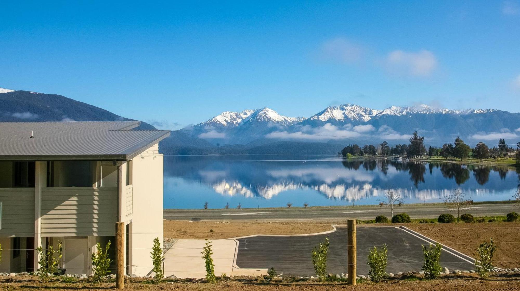 Marakura Deluxe Motel Te Anau Eksteriør billede