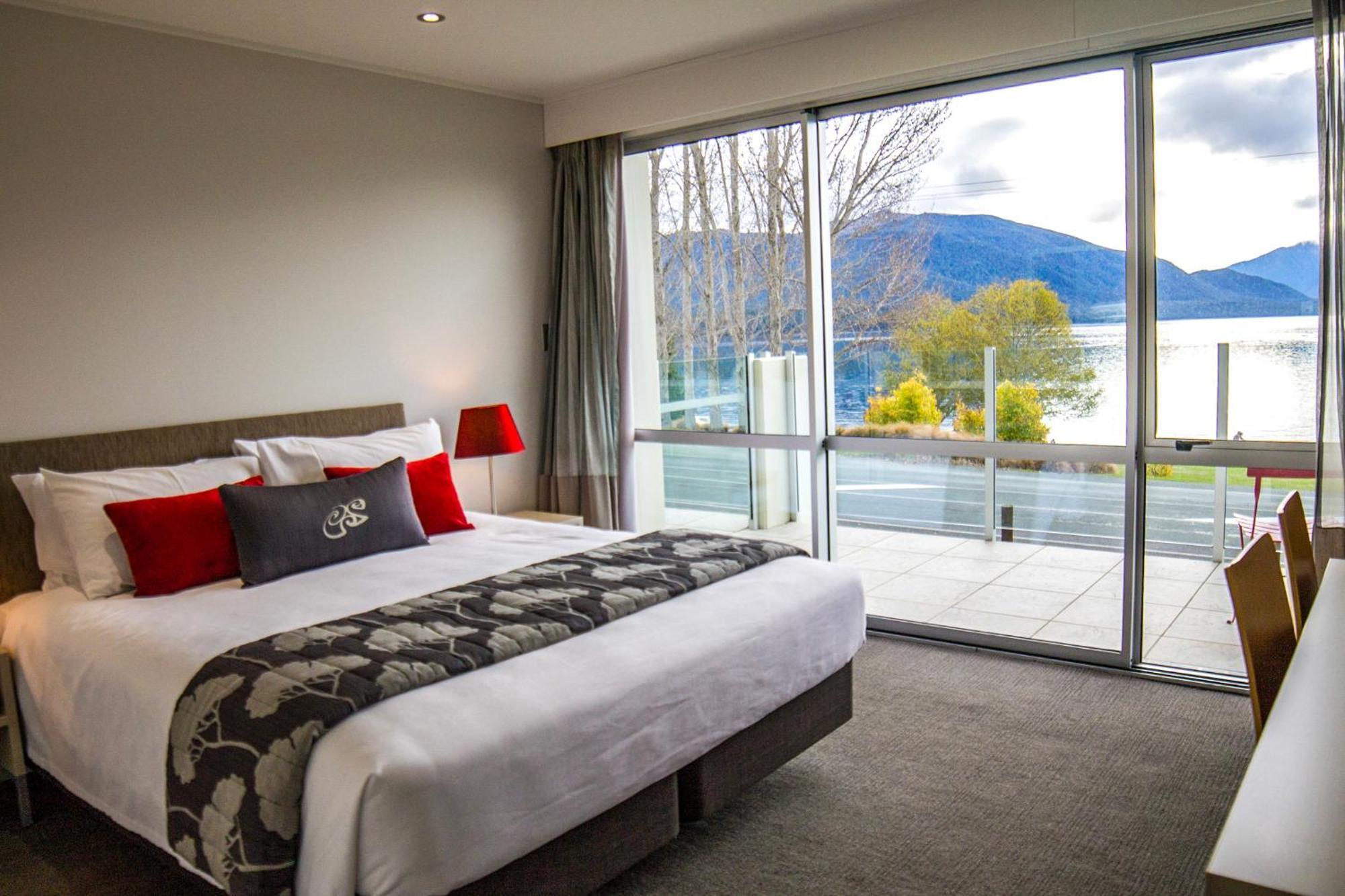 Marakura Deluxe Motel Te Anau Eksteriør billede