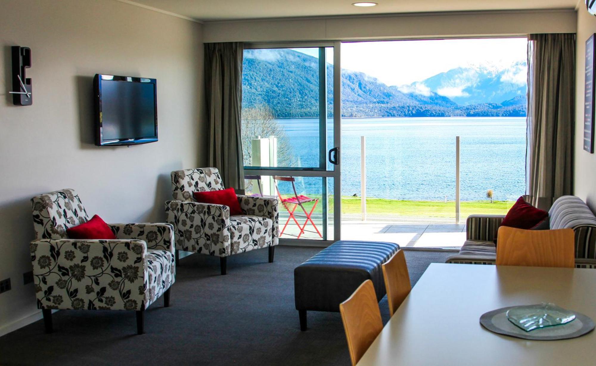 Marakura Deluxe Motel Te Anau Eksteriør billede