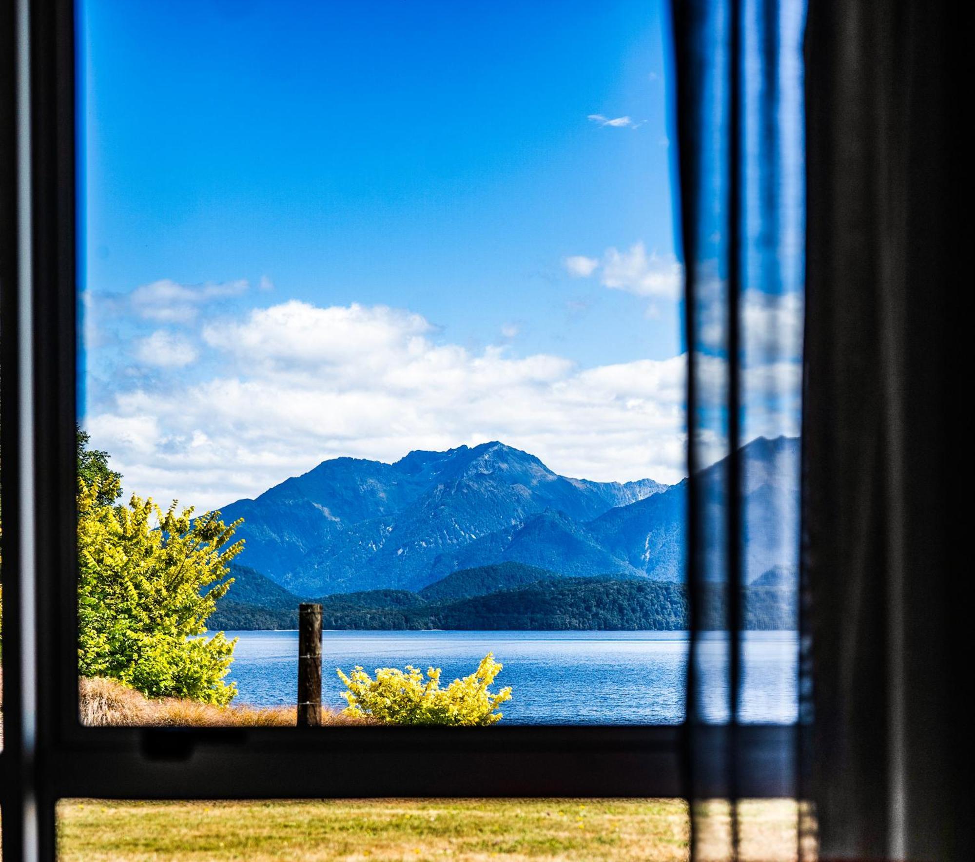 Marakura Deluxe Motel Te Anau Eksteriør billede