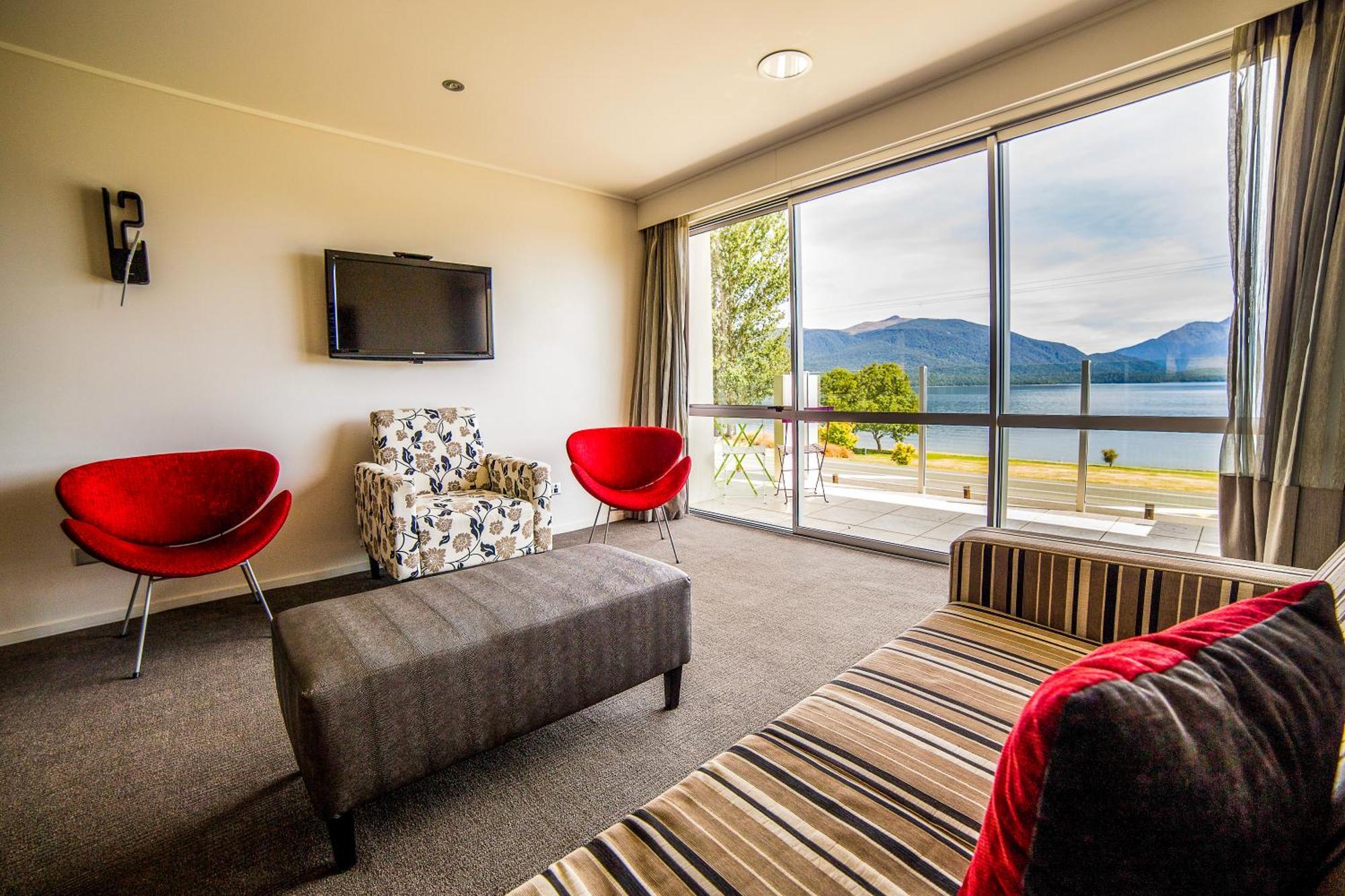 Marakura Deluxe Motel Te Anau Eksteriør billede